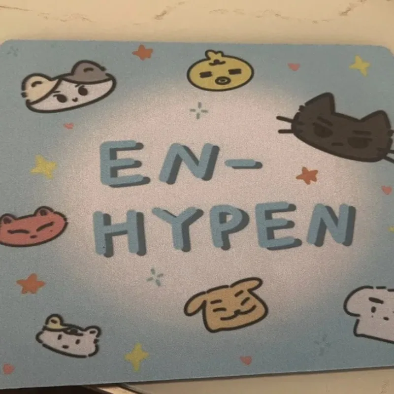 ENHYPENS Graffiti Cartoon Merc - Gaming Keyboard And Mouse Pad reseña y precio